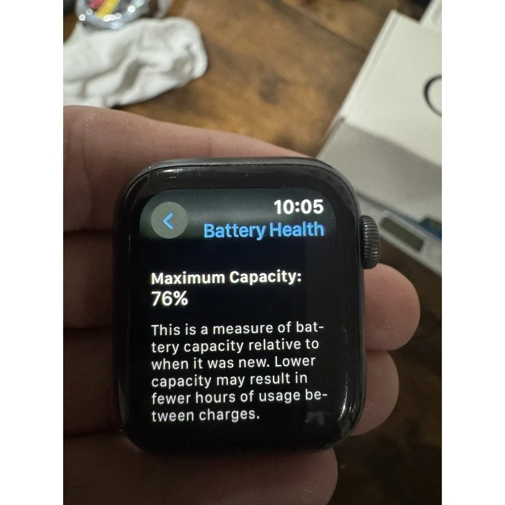 Apple Nike Watch Series 5 44mm Aluminum Ceramic Case Nike (cellular‎ + GPS)